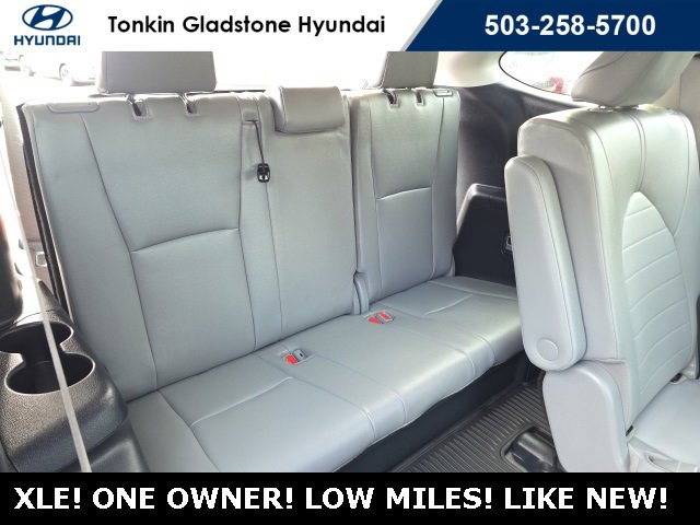 Used 2022 Toyota Highlander XLE image 24