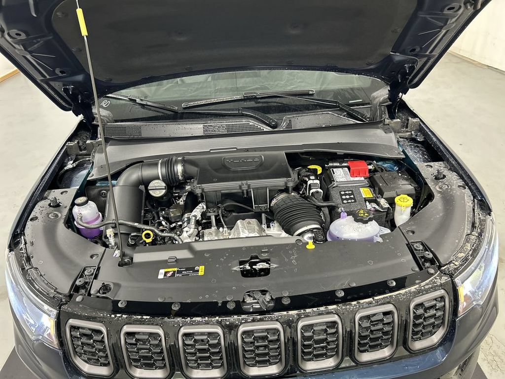 New 2026 Jeep Compass Limited AWD/4WD image 9