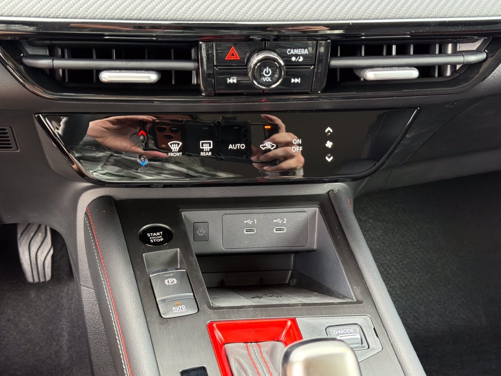 New 2026 Nissan Kicks SR FWD image 26