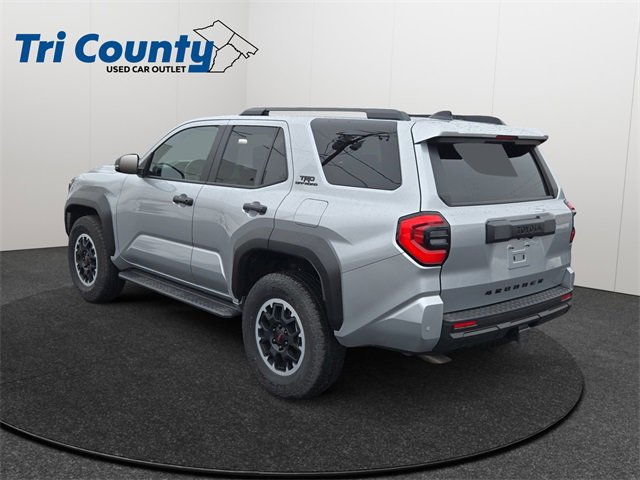 Certified 2025 Toyota 4Runner TRD Off-Road image 6