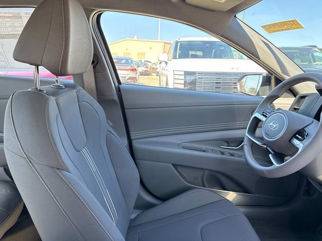 New 2026 Hyundai Elantra SEL Sport Premium w/ Cargo Package FWD image 15
