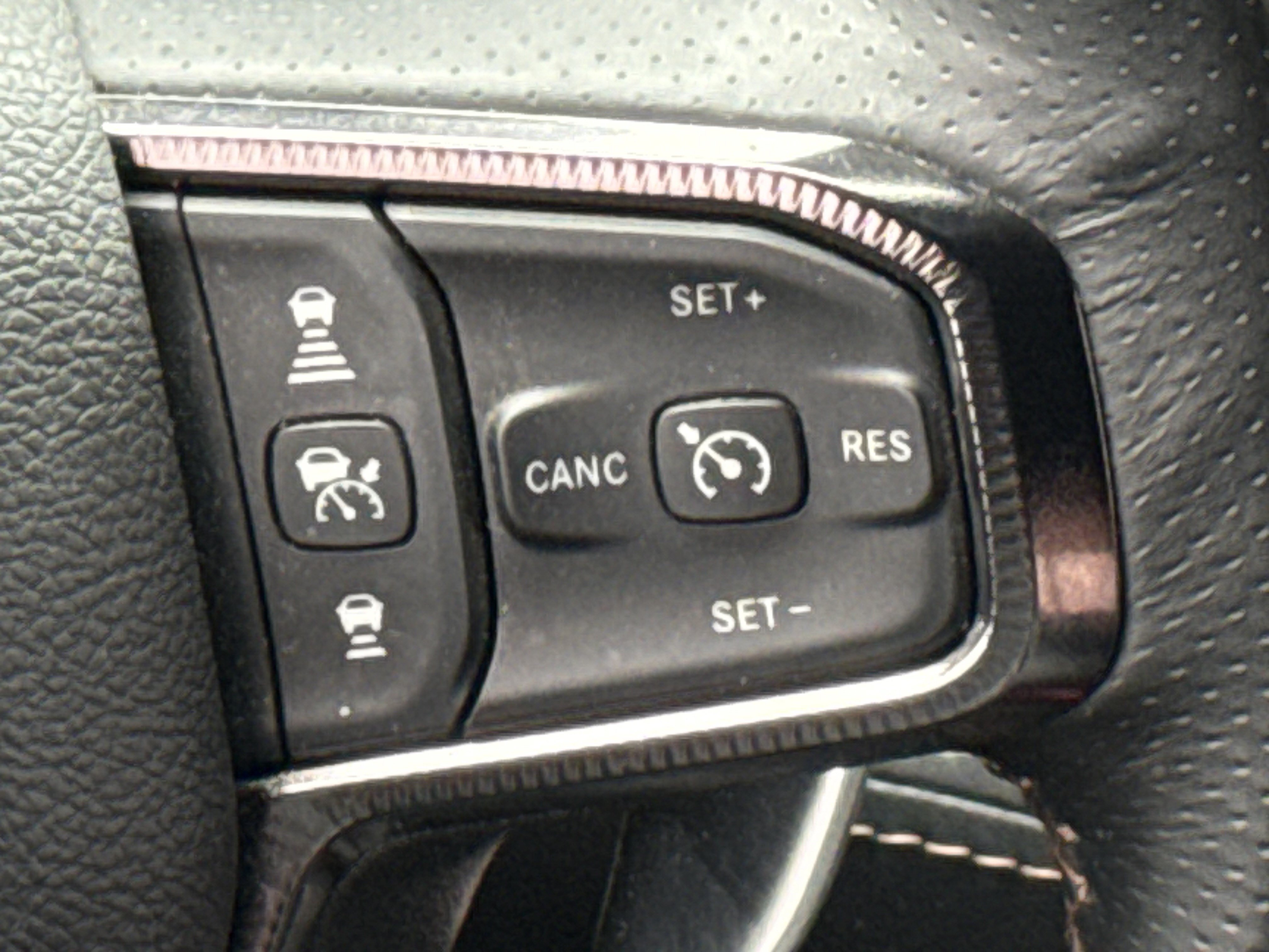 Used 2024 RAM 1500 TRX AWD/4WD image 19