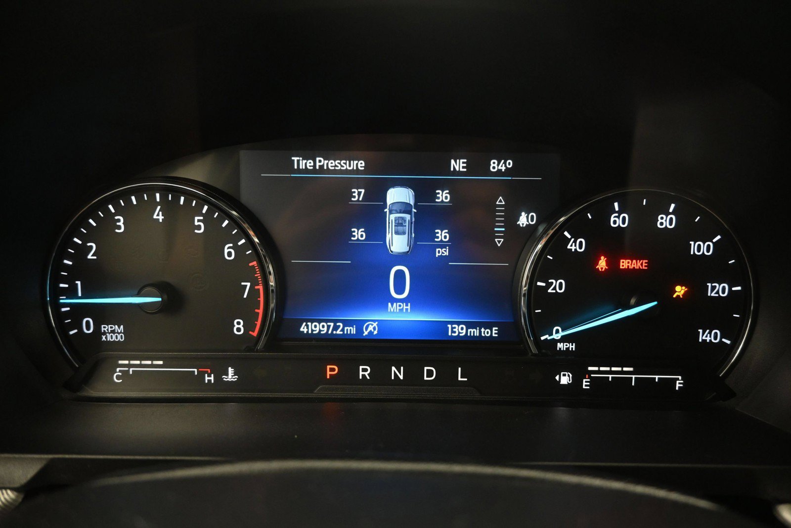 Used 2023 Ford Explorer XLT w/ Equipment Group 202A AWD/4WD image 14