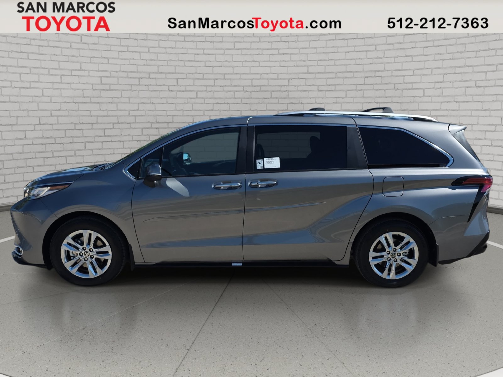 New 2026 Toyota Sienna Limited AWD/4WD image 8