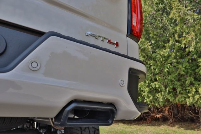 New 2026 GMC Sierra 1500 AT4 w/ Technology Package AWD/4WD image 16