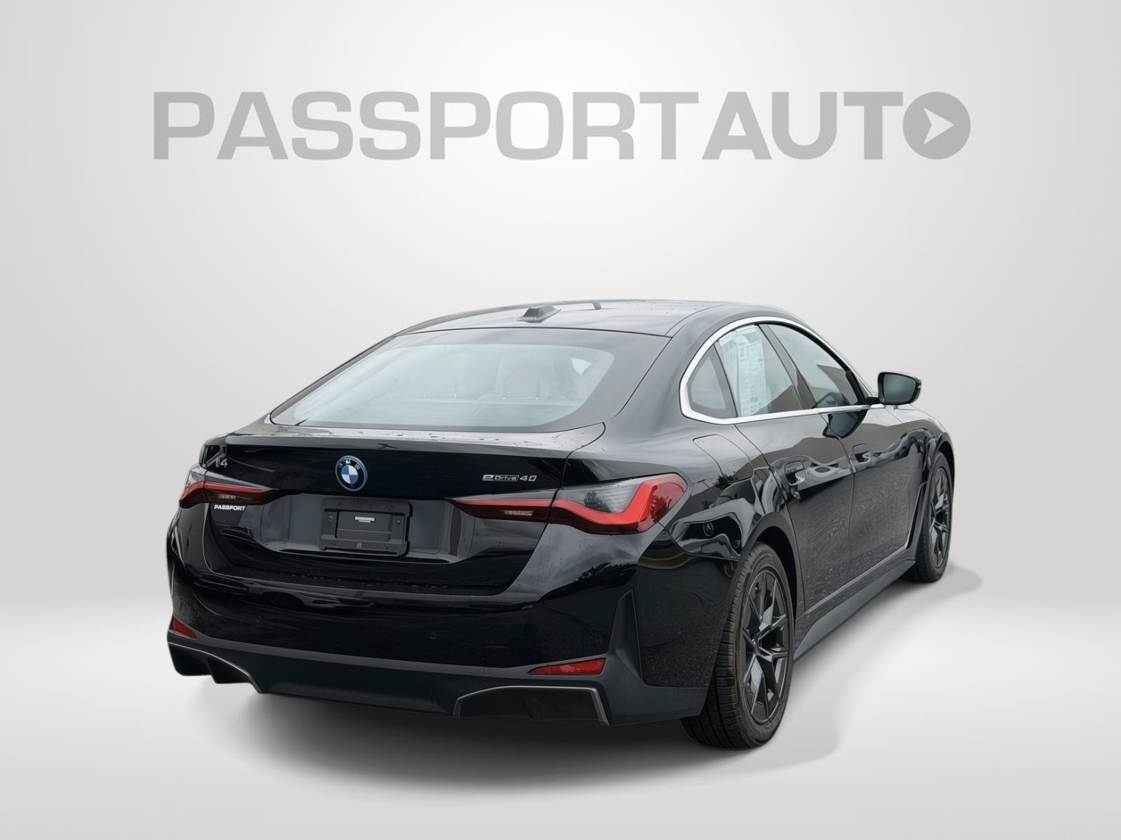 Used 2023 BMW i4 eDrive40 w/ Premium Package RWD image 6