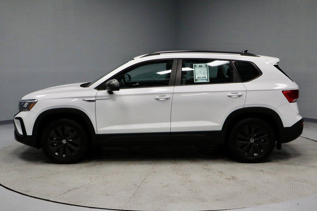 Used 2022 Volkswagen Taos S image 9