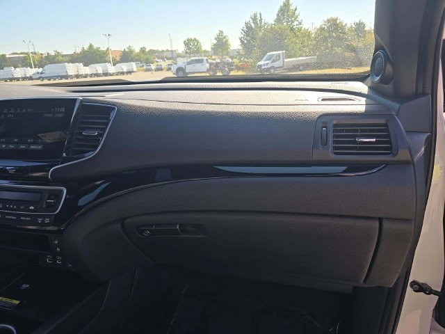 Used 2024 Honda Passport Black Edition image 21