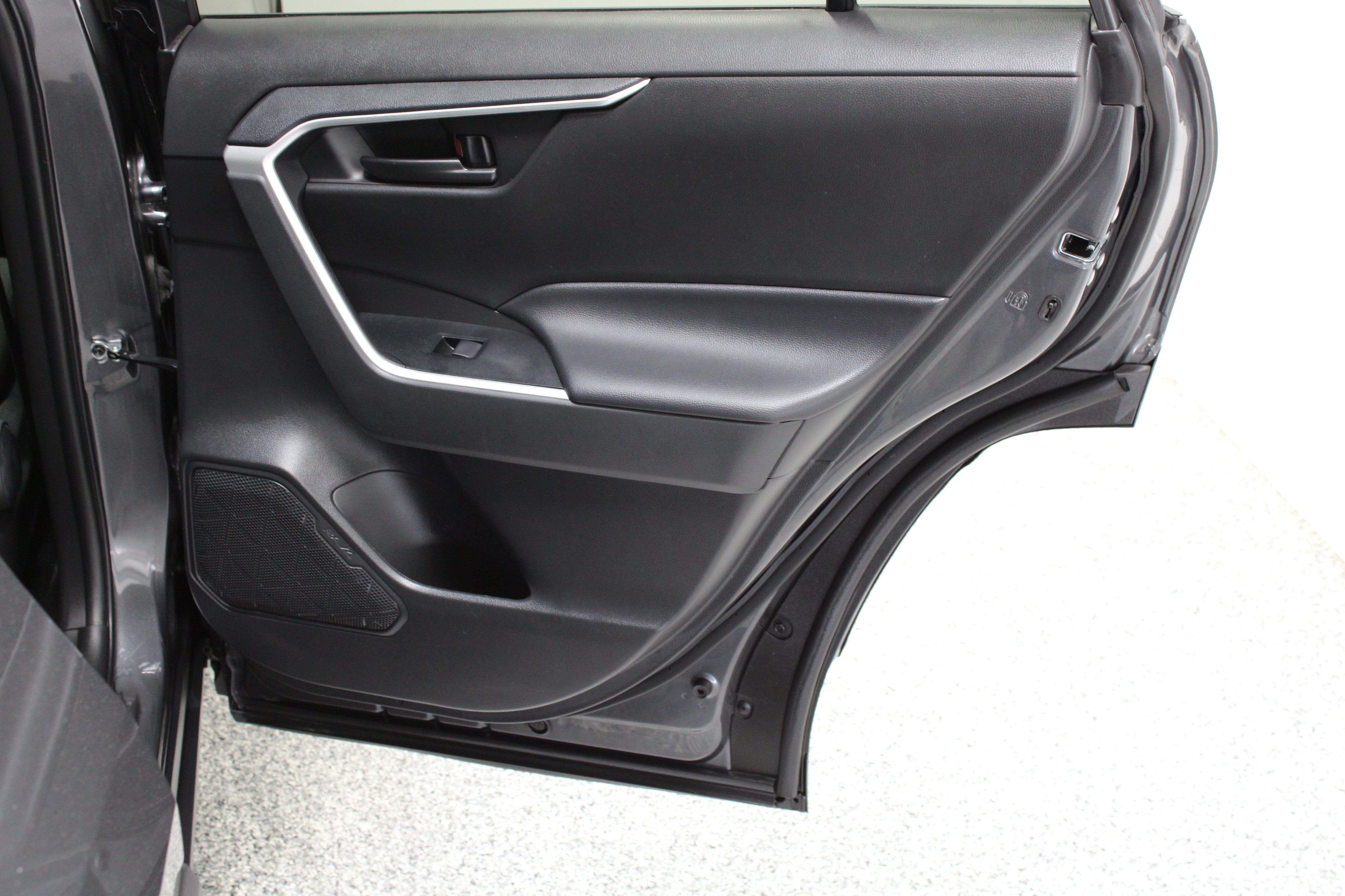 Certified 2024 Toyota RAV4 LE FWD image 28