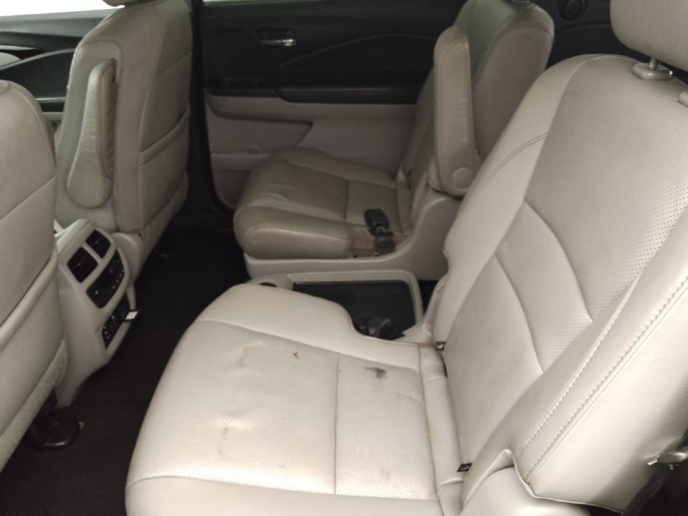 Used 2017 Honda Pilot Elite image 18