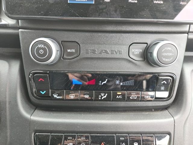 Used 2024 RAM ProMaster 3500 w/ Delivery Van Package image 20