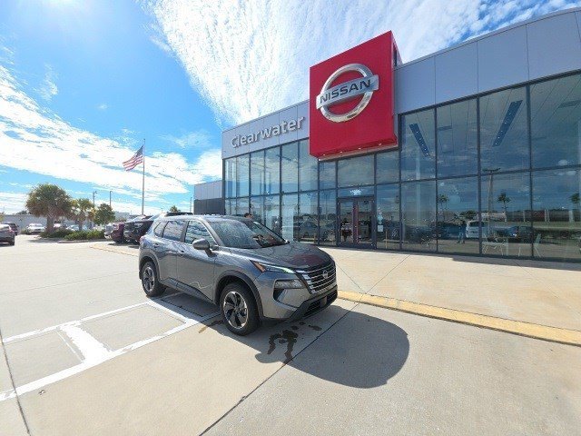 Used 2025 Nissan Rogue SV
