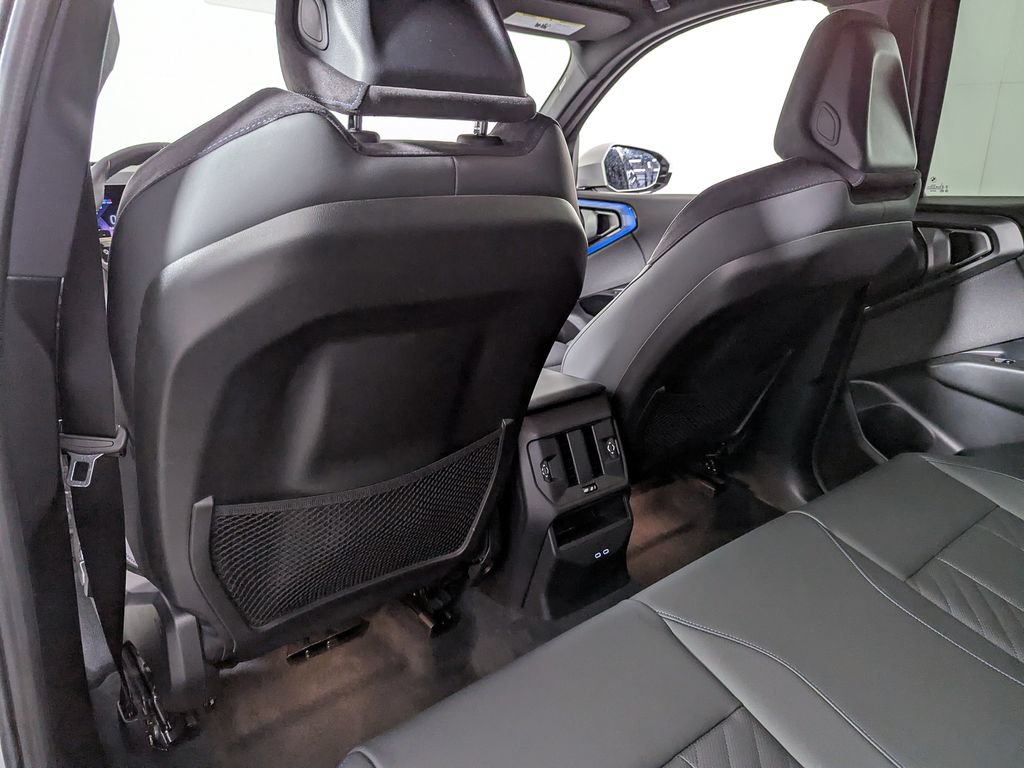 Used 2026 BMW X3 xDrive30i w/ M Sport Package AWD/4WD image 43