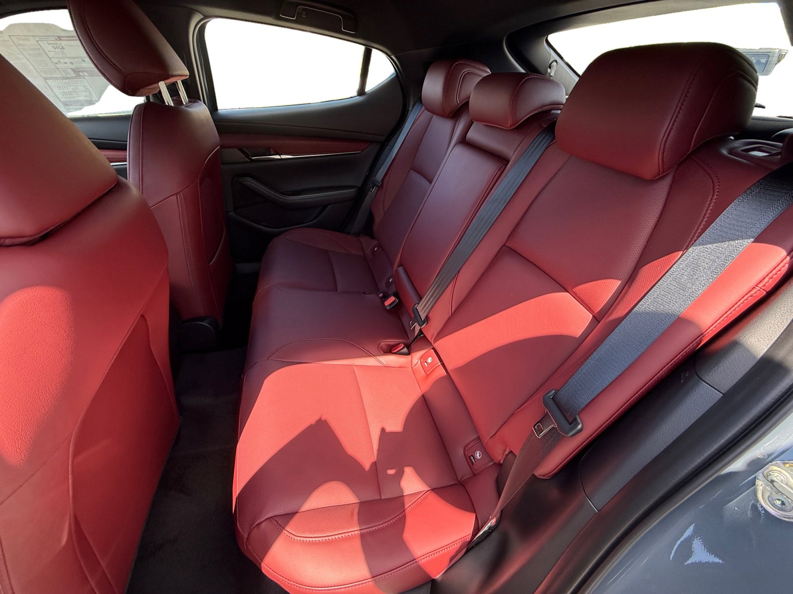 New 2026 MAZDA MAZDA3 2.5 S Hatchback w/ Premium Pkg FWD image 16