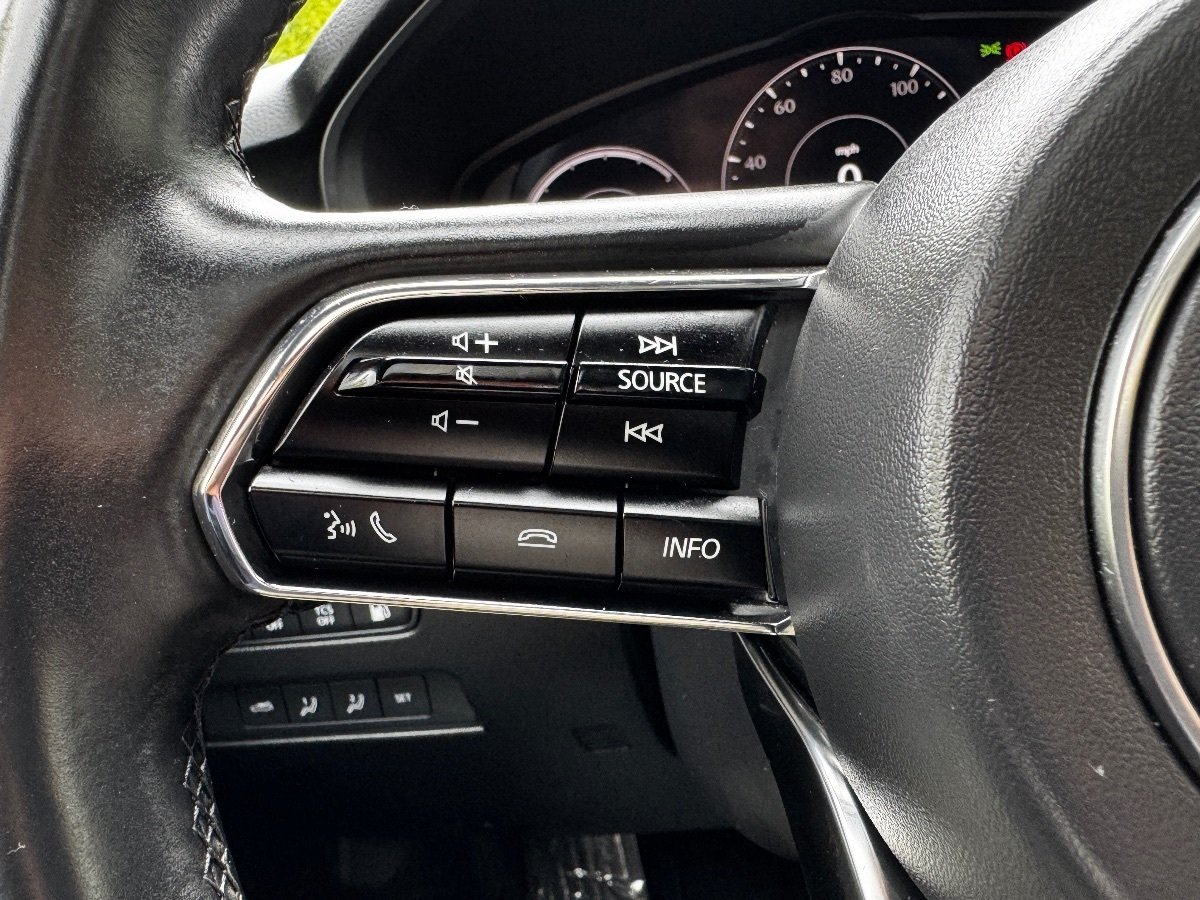 Used 2025 MAZDA CX-70 Plug-In Hybrid w/ Premium Plus AWD/4WD image 24
