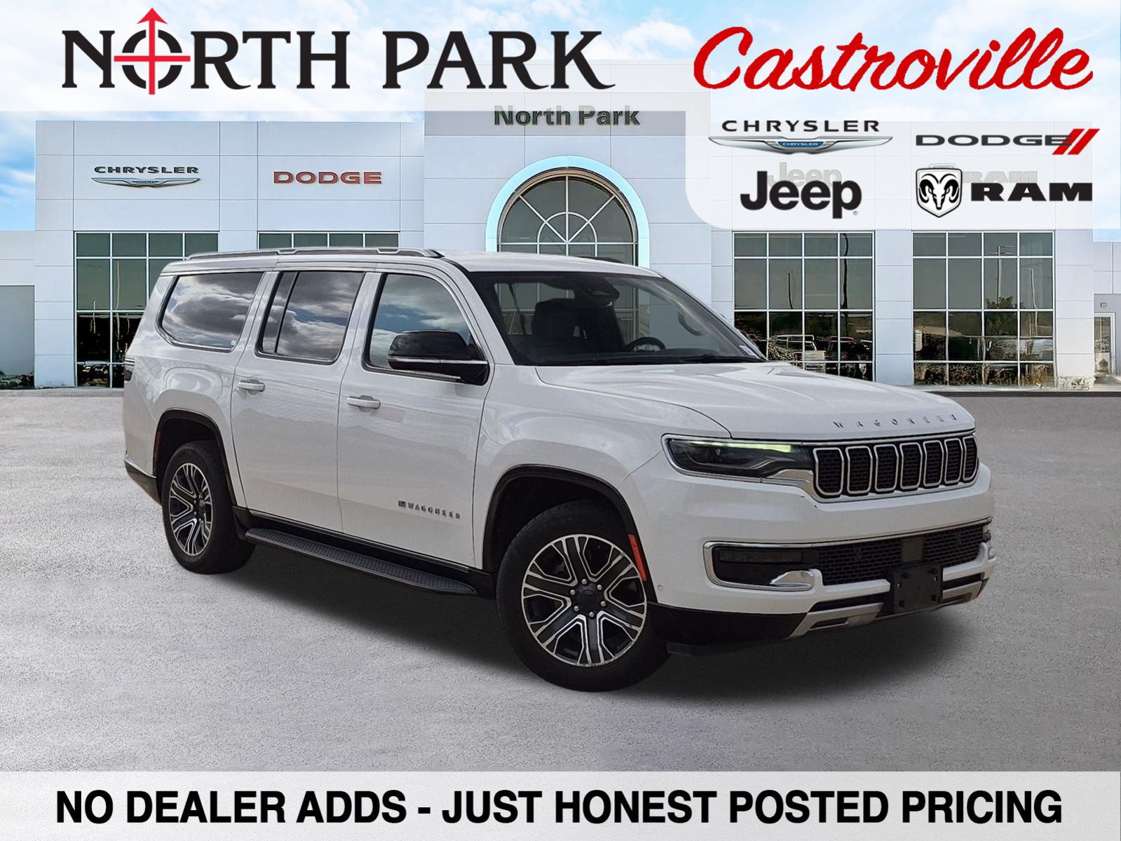 Used 2024 Jeep Wagoneer L Series II w/ Flexible Seating Group RWD image 1
