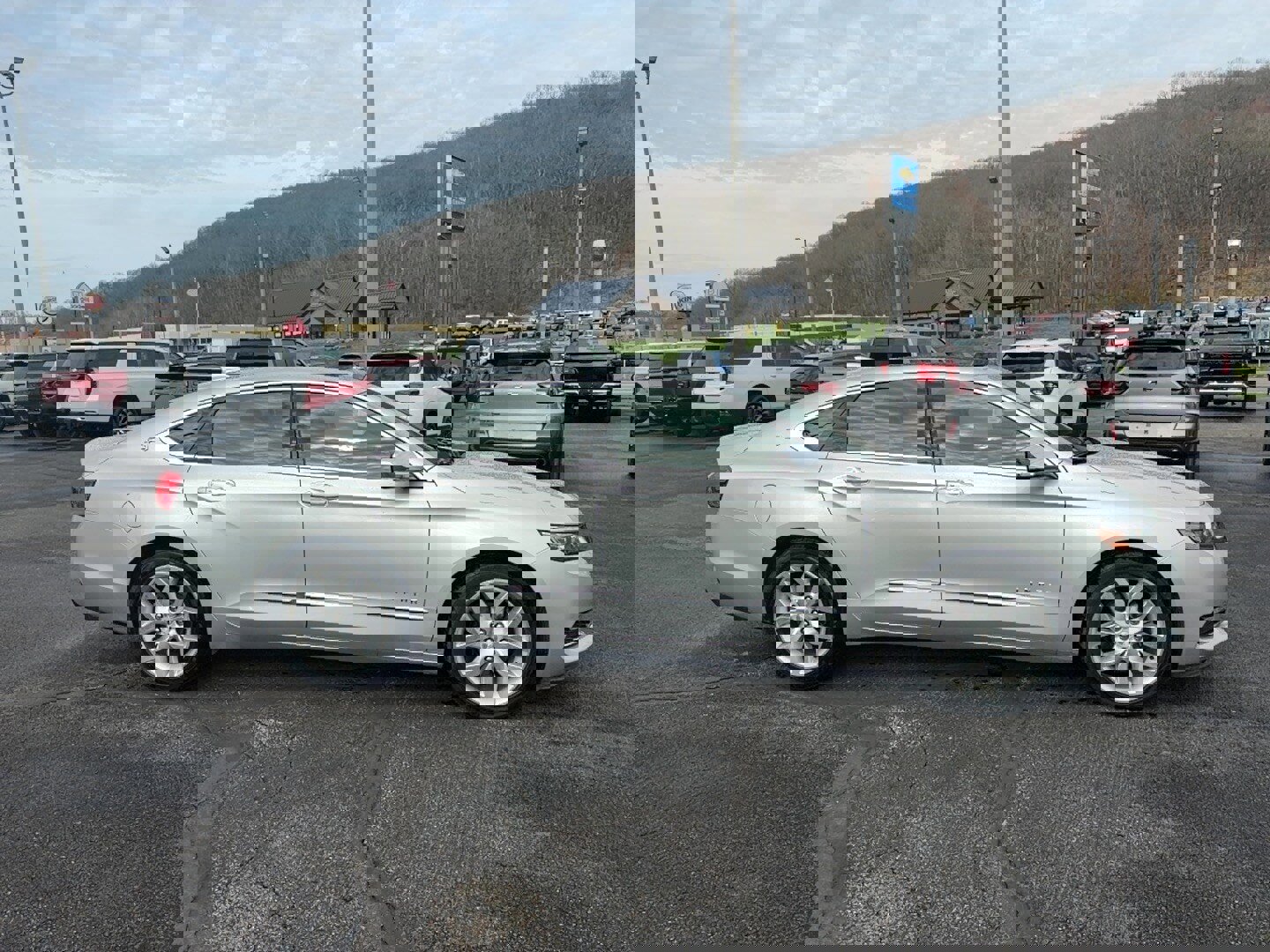 Used 2015 Chevrolet Impala LTZ image 3