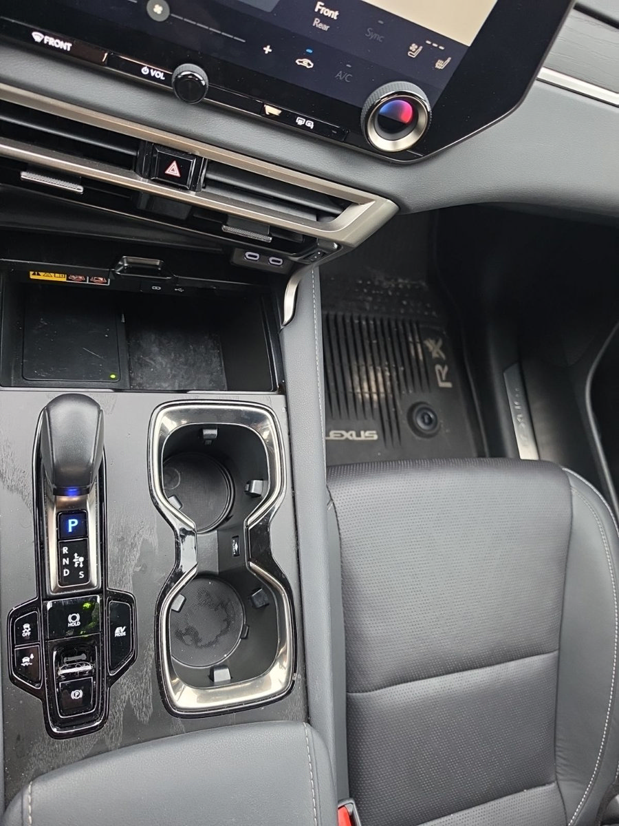 Used 2023 Lexus RX 350 w/ Accessory Package (Z1) AWD/4WD image 19