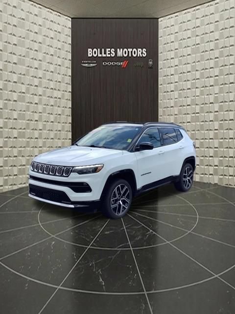 Certified 2025 Jeep Compass Limited w/ Elite Group AWD/4WD image 10