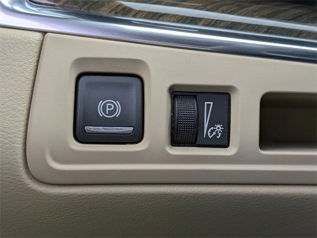 Used 2019 Cadillac XT5 FWD image 24