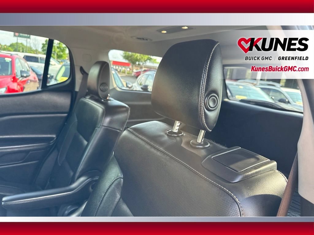 Used 2018 GMC Acadia SLT AWD/4WD image 29