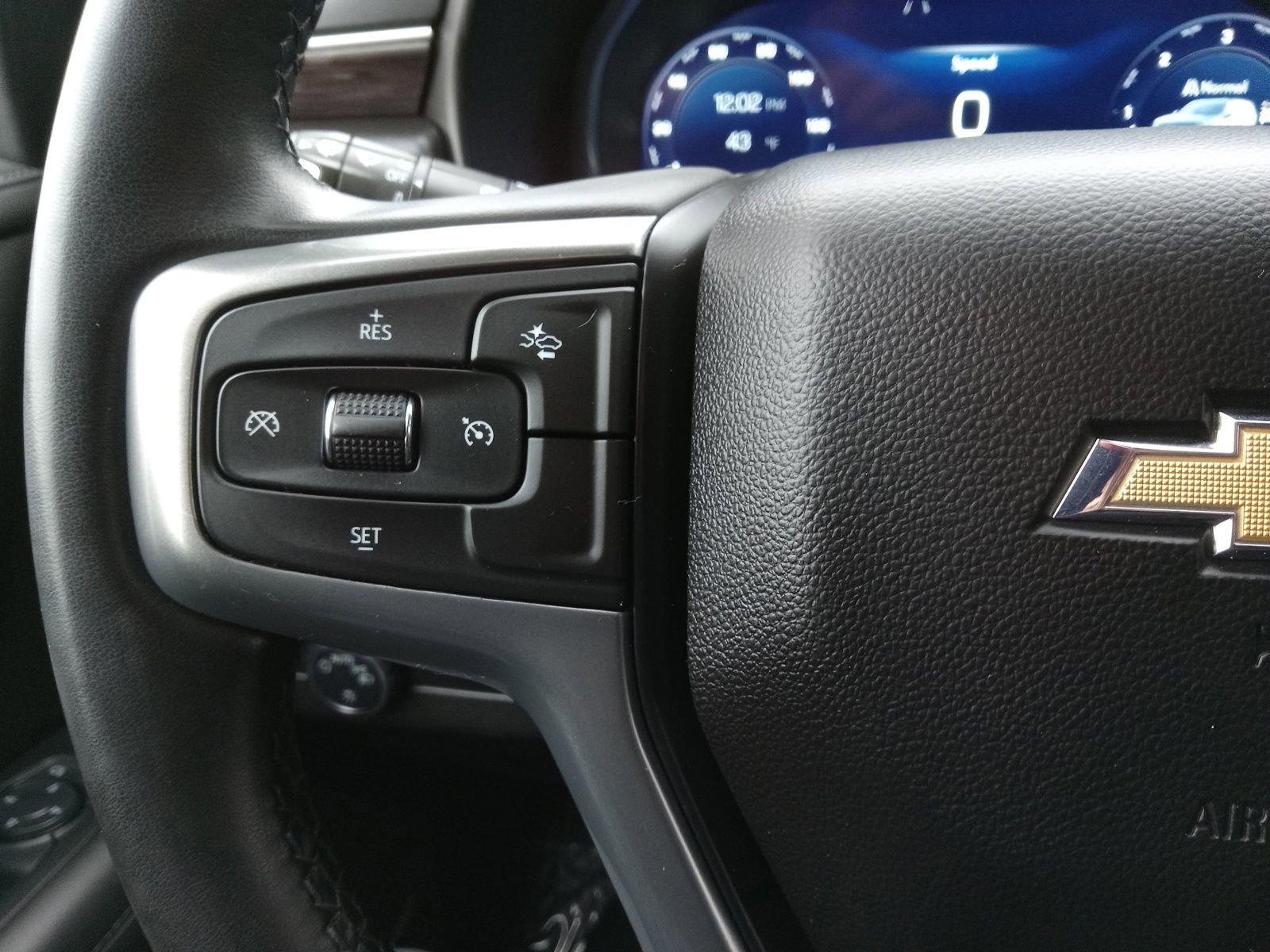 Used 2024 Chevrolet Tahoe LT image 21