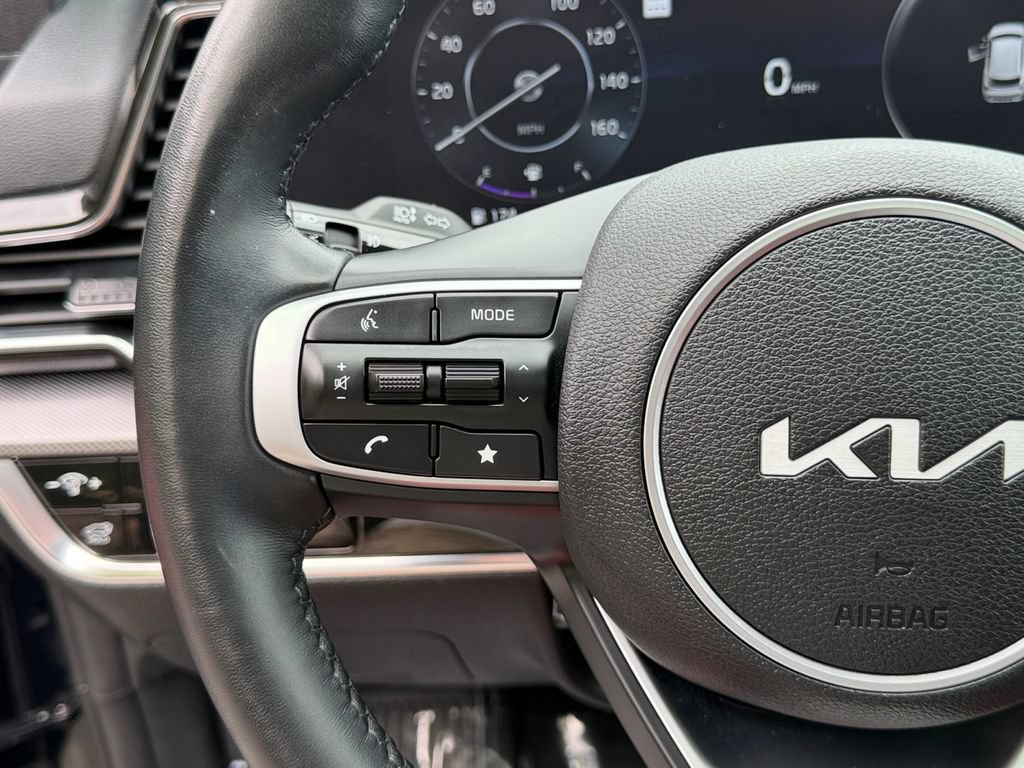 Certified 2024 Kia Sportage SX AWD/4WD image 21