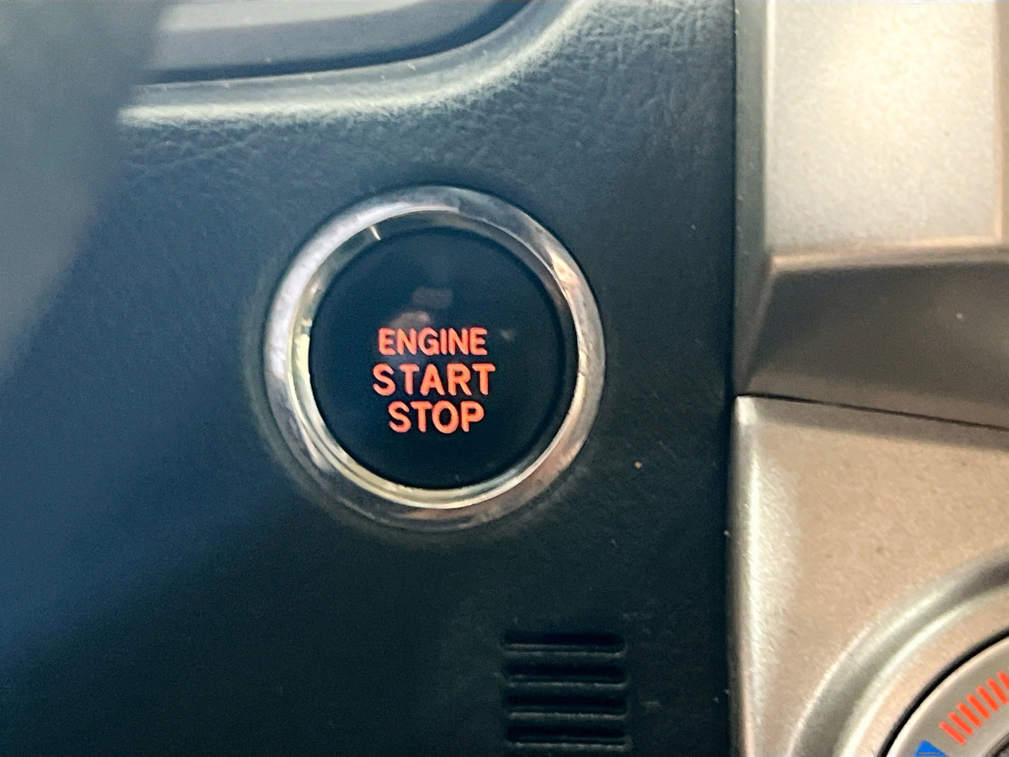 Used 2013 Toyota 4Runner Limited image 24