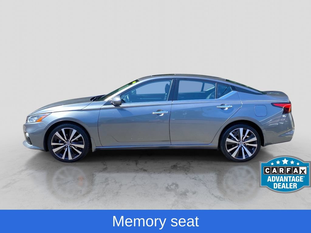 Used 2021 Nissan Altima 2.5 Platinum AWD/4WD image 2