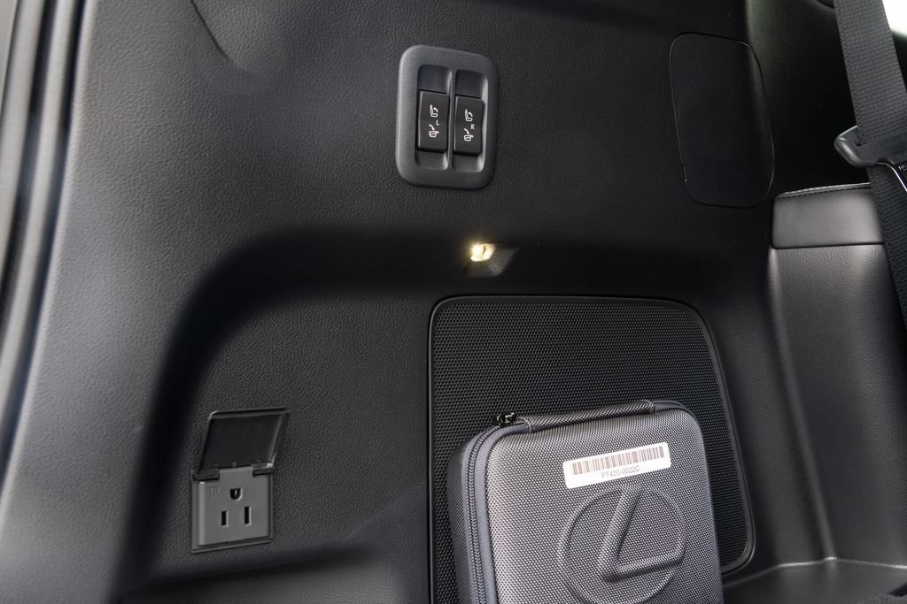 New 2026 Lexus TX 500h AWD w/ Technology Package image 14