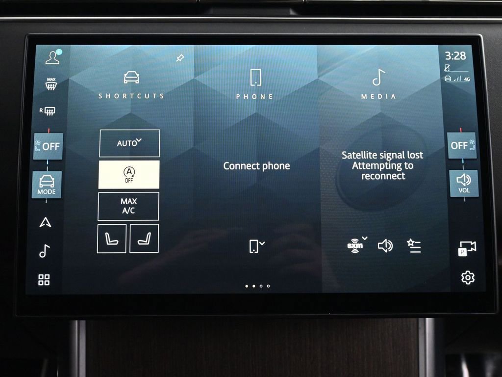 Used 2024 Land Rover Range Rover SE image 33