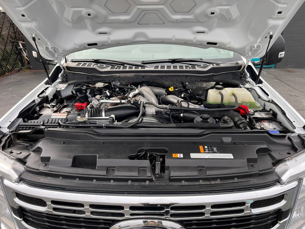 Used 2024 Ford F450 XL w/ XL Chrome Package image 15