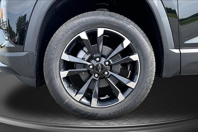 New 2026 Chevrolet Equinox RS w/ Convenience Package III FWD image 12