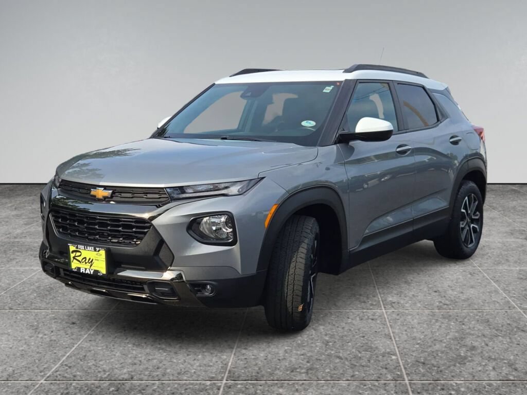 Used 2023 Chevrolet TrailBlazer ACTIV w/ Sun and Liftgate Package FWD image 4