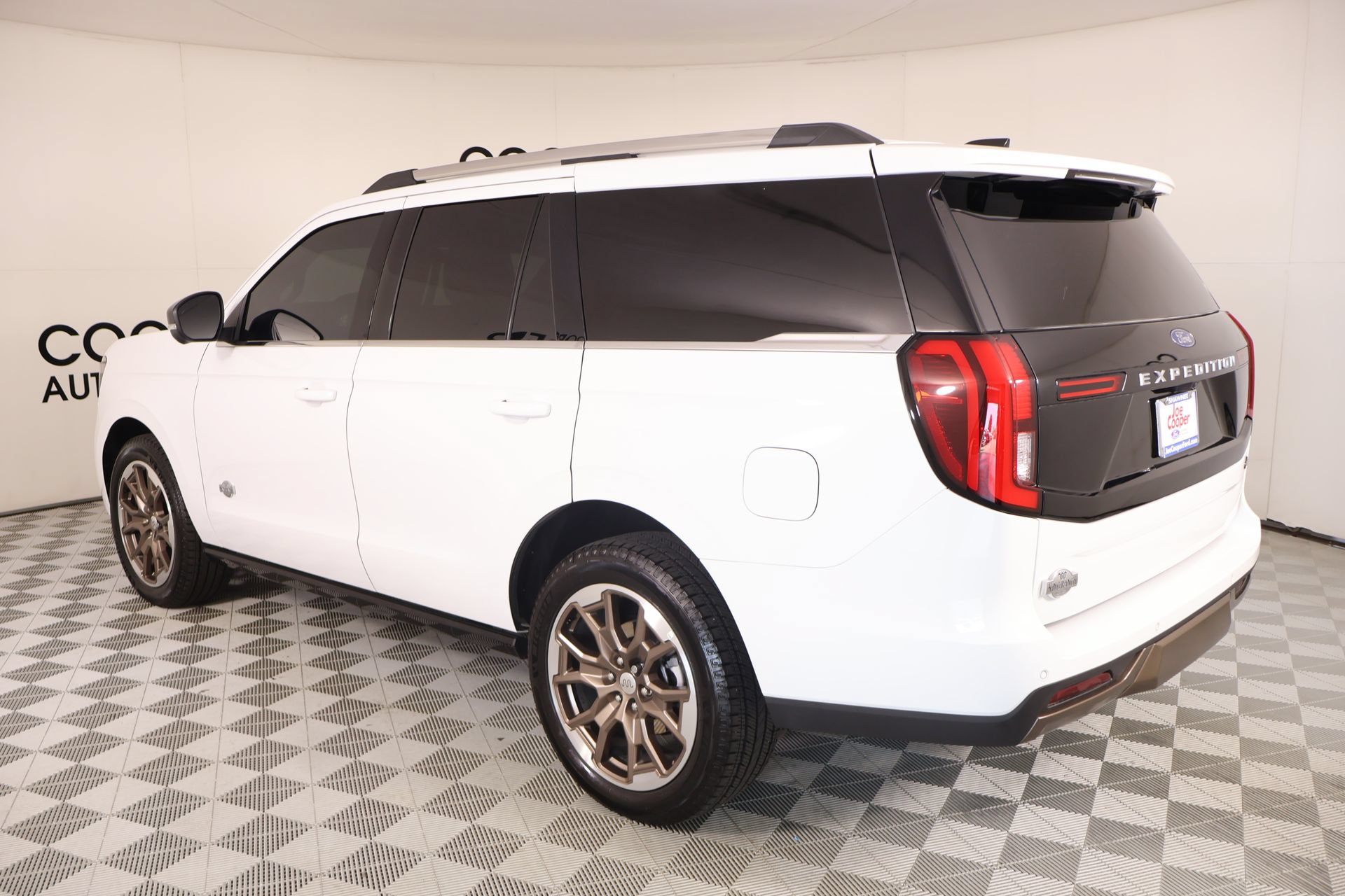 Used 2026 Ford Expedition King Ranch AWD/4WD image 24