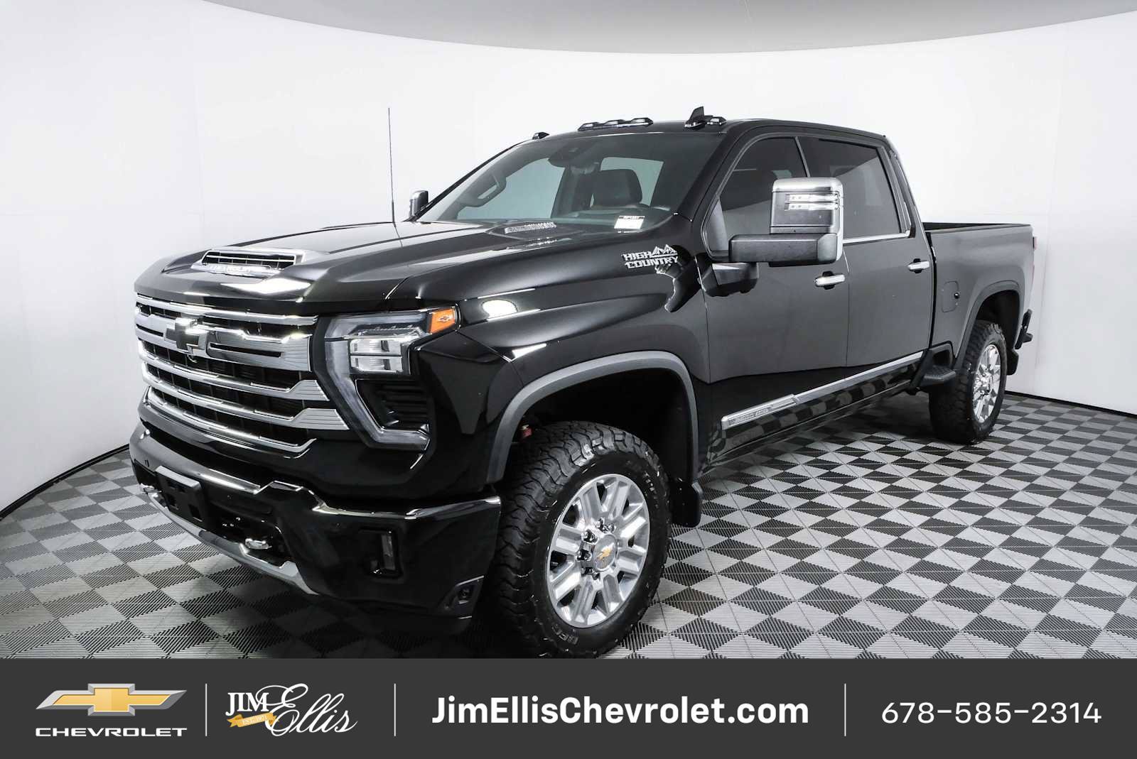 Certified 2024 Chevrolet Silverado 2500 High Country w/ Technology Package AWD/4WD image 26