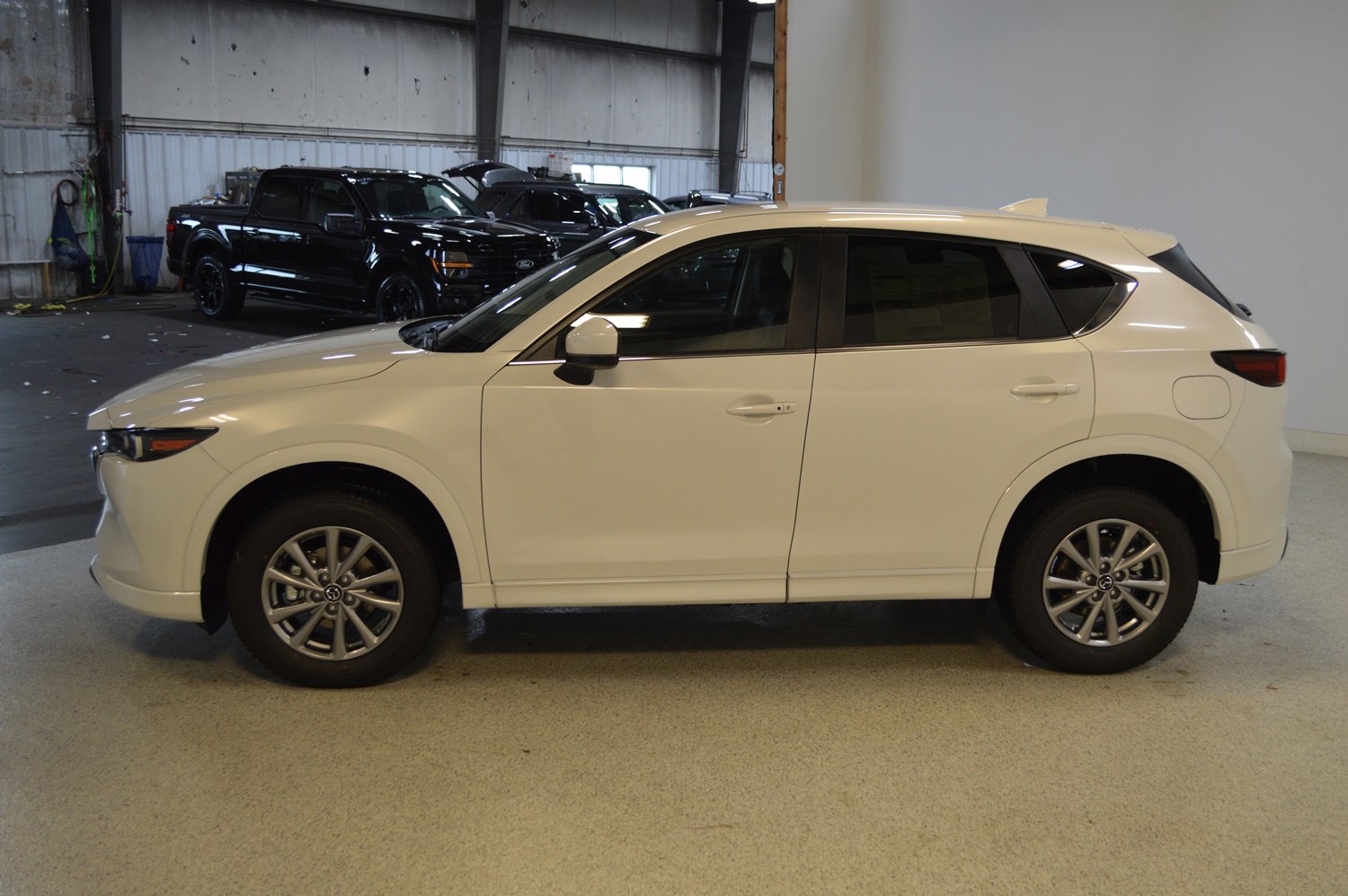 New 2025 MAZDA CX-5 AWD 2.5 S w/ Select Package image 6