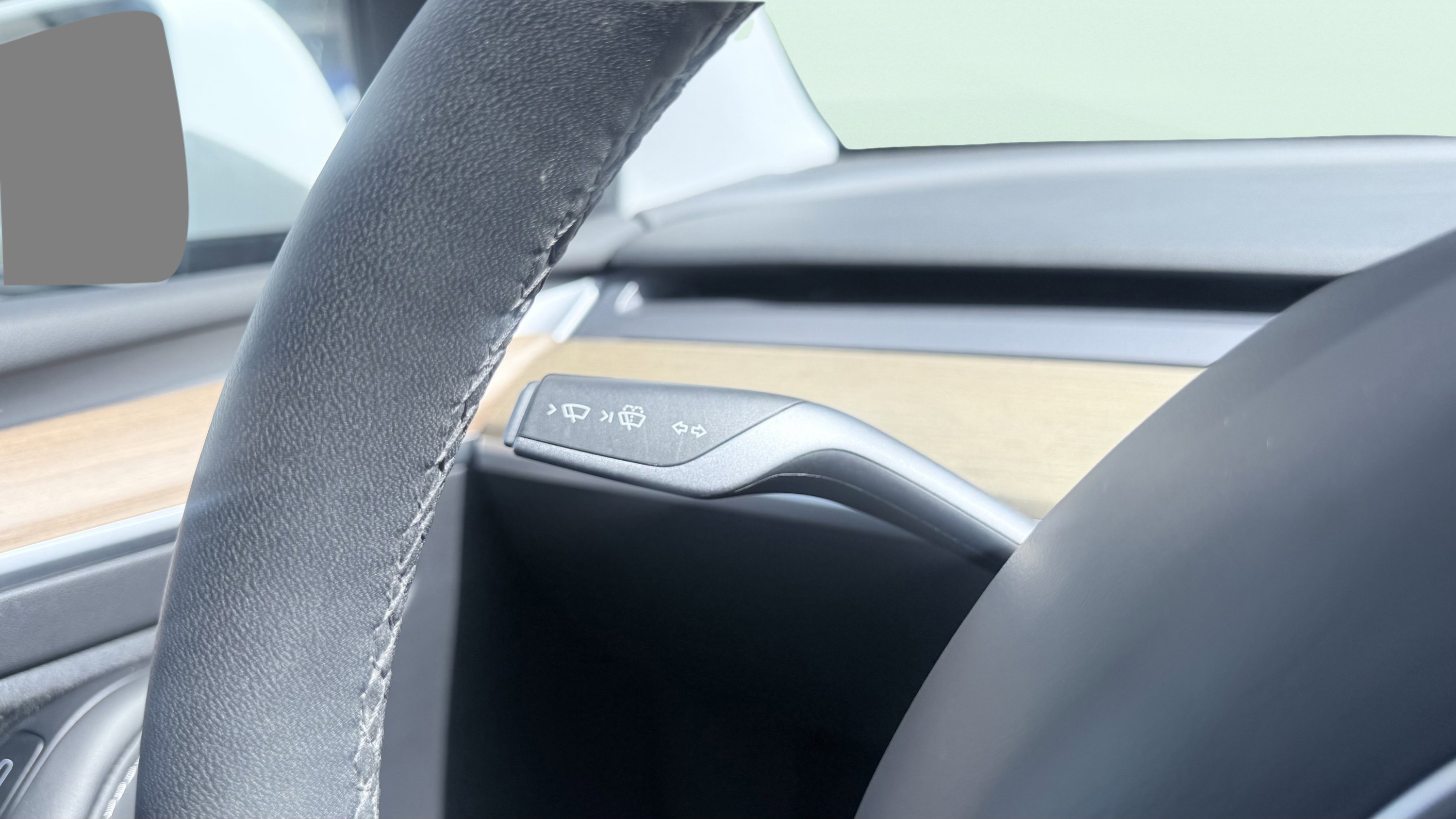 Used 2023 Tesla Model Y Long Range image 59