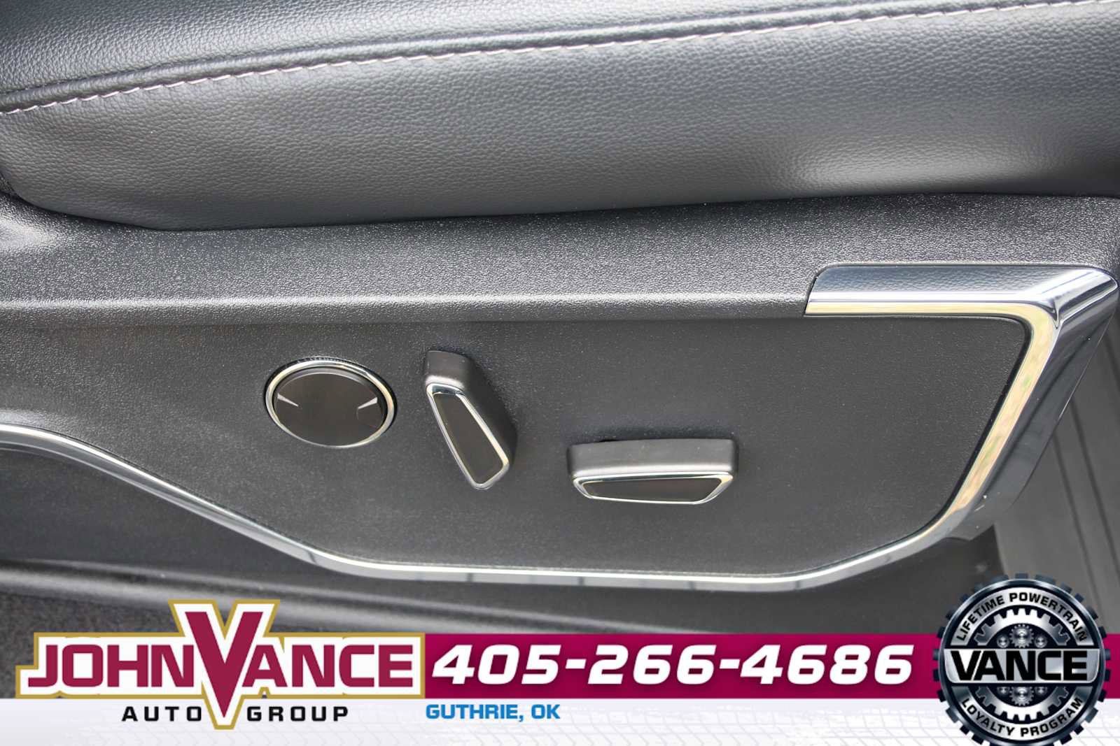 Used 2023 Ford F150 Lariat w/ Equipment Group 502A High image 19