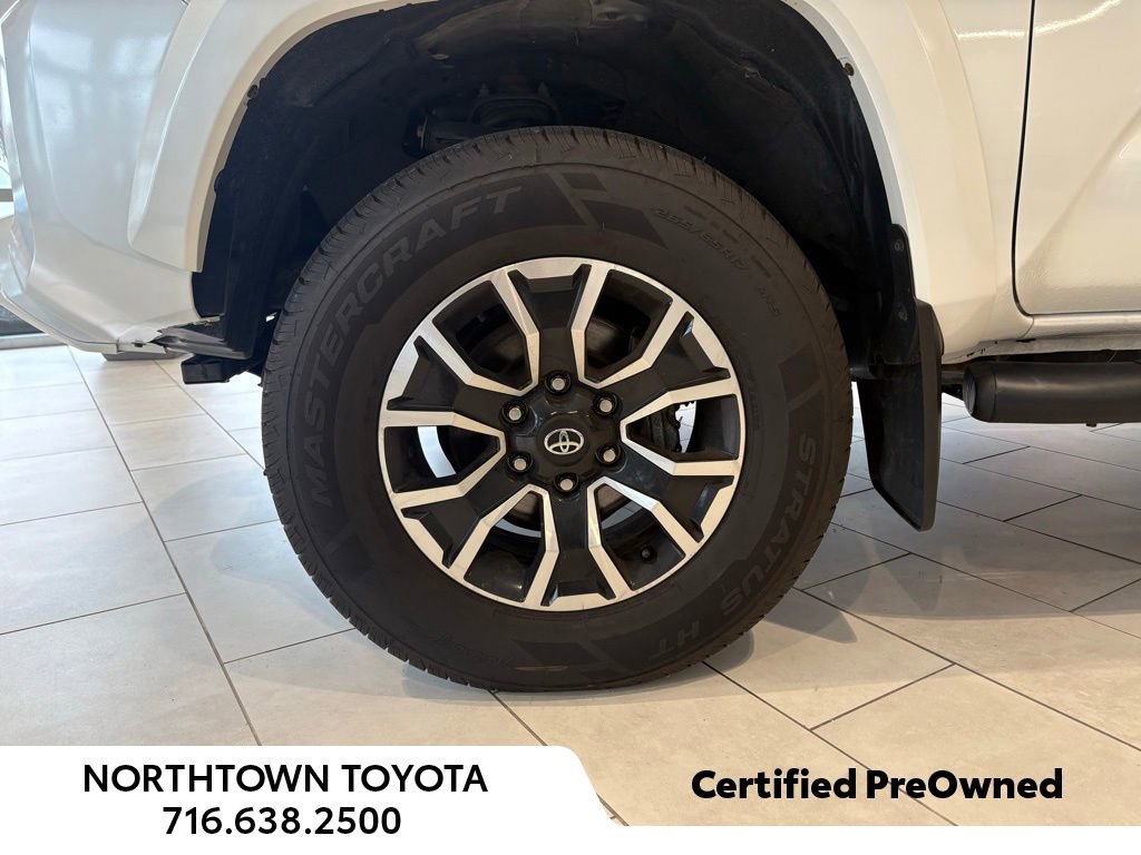 Used 2022 Toyota Tacoma TRD Sport image 28