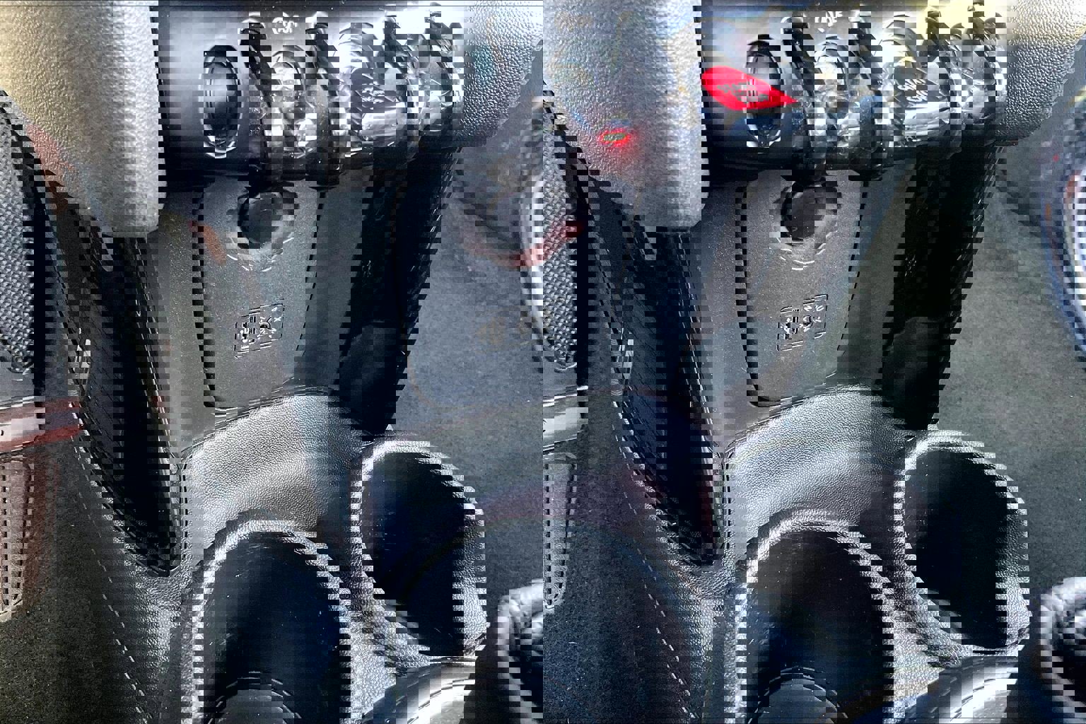 Used 2015 MINI Cooper S image 23