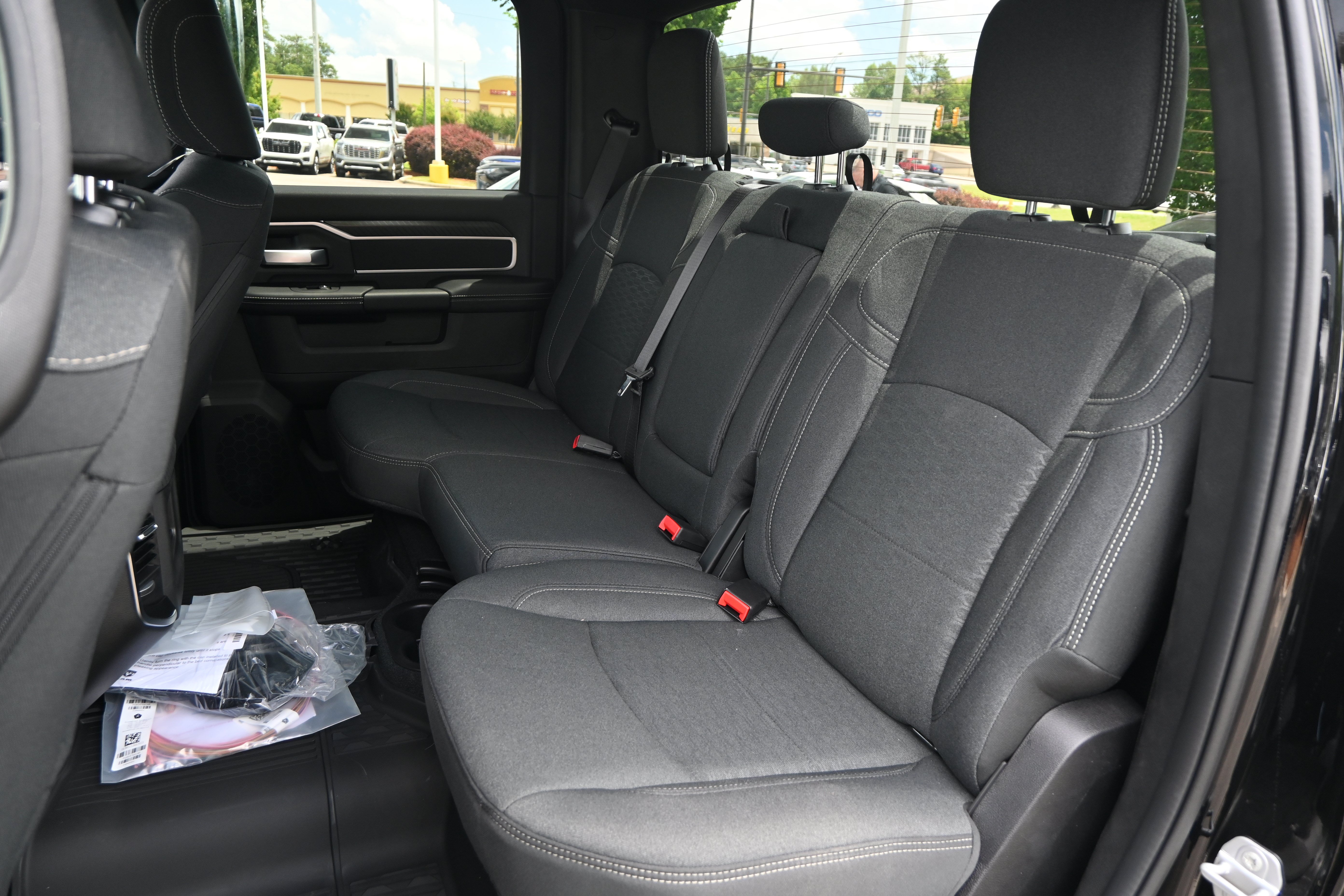 New 2026 RAM 2500 Big Horn AWD/4WD image 29