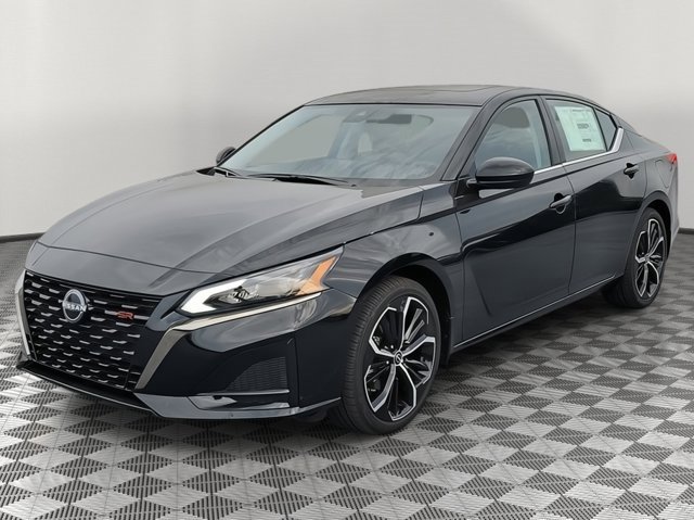 New 2025 Nissan Altima 2.5 SR