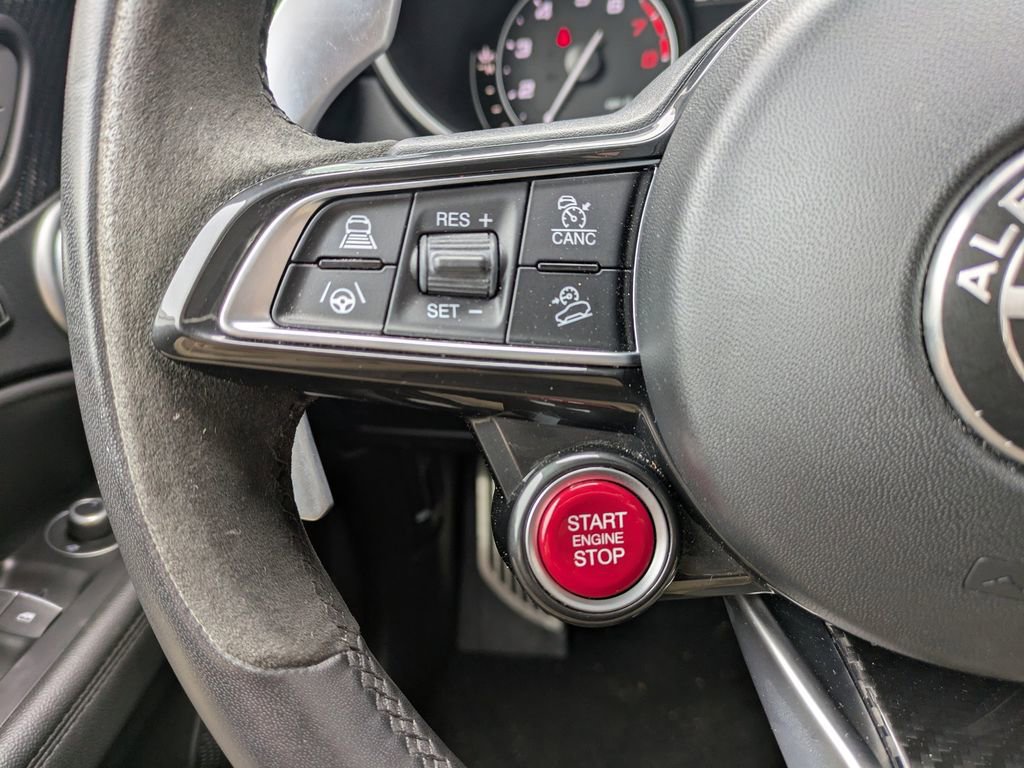 Used 2022 Alfa Romeo Stelvio Quadrifoglio w/ Active Assist Plus Package image 30