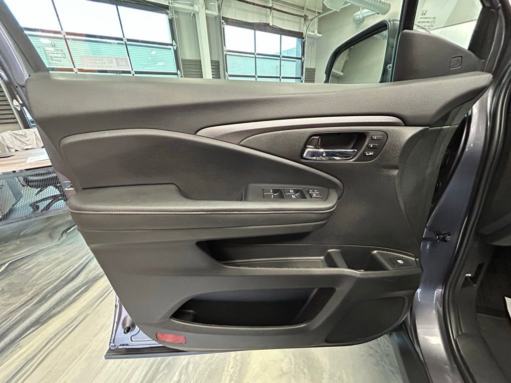 Used 2025 Honda Ridgeline RTL image 51