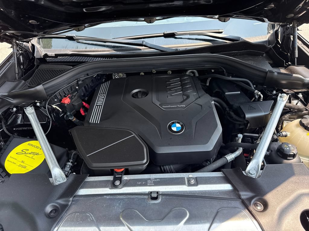 Used 2025 BMW X4 xDrive30i w/ Premium Package AWD/4WD image 32