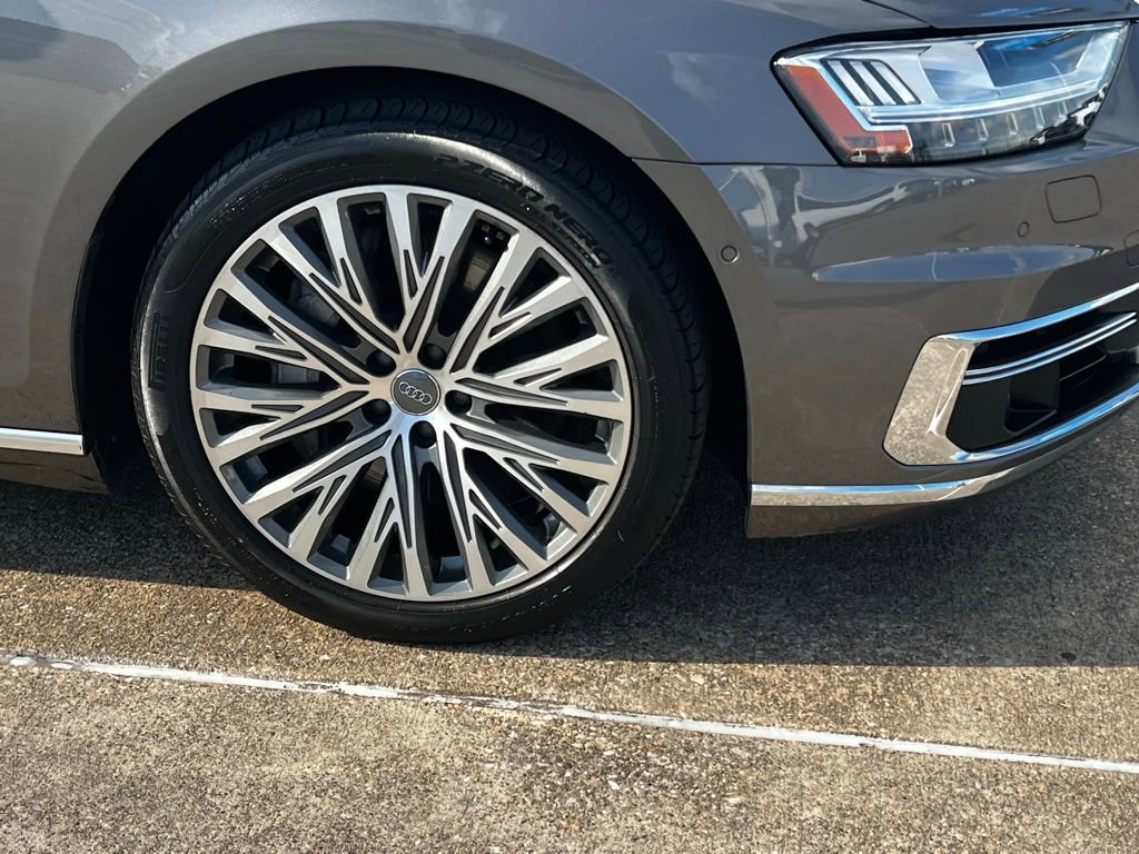 Used 2019 Audi A8 L 3.0T w/ Executive Package image 8