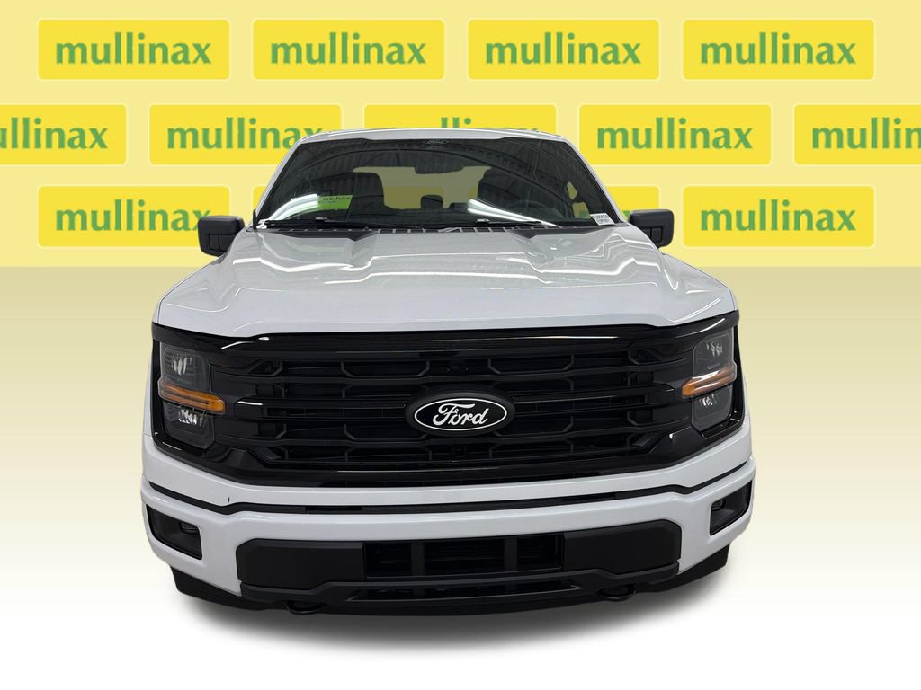 New 2026 Ford F150 XLT w/ XLT Black Appearance Package AWD/4WD image 14