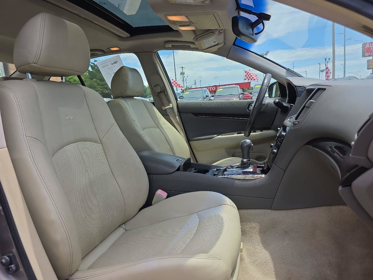 Used 2013 INFINITI G37 x Sedan w/ Premium Pkg AWD/4WD image 21
