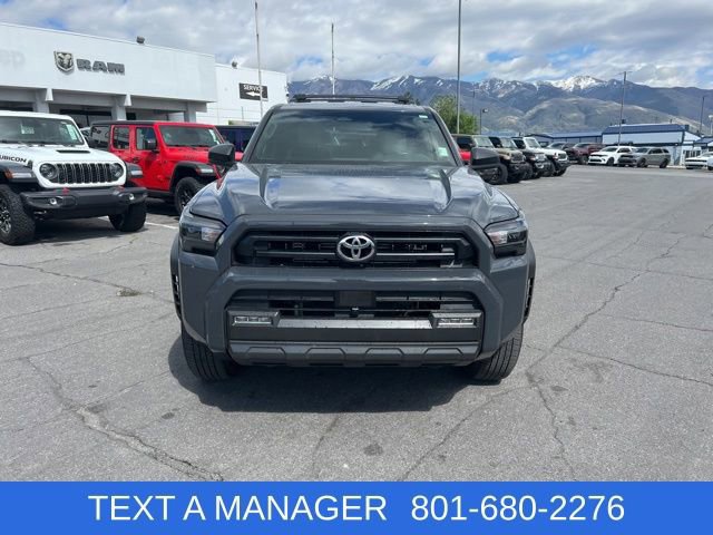 Used 2025 Toyota 4Runner SR5 AWD/4WD image 9